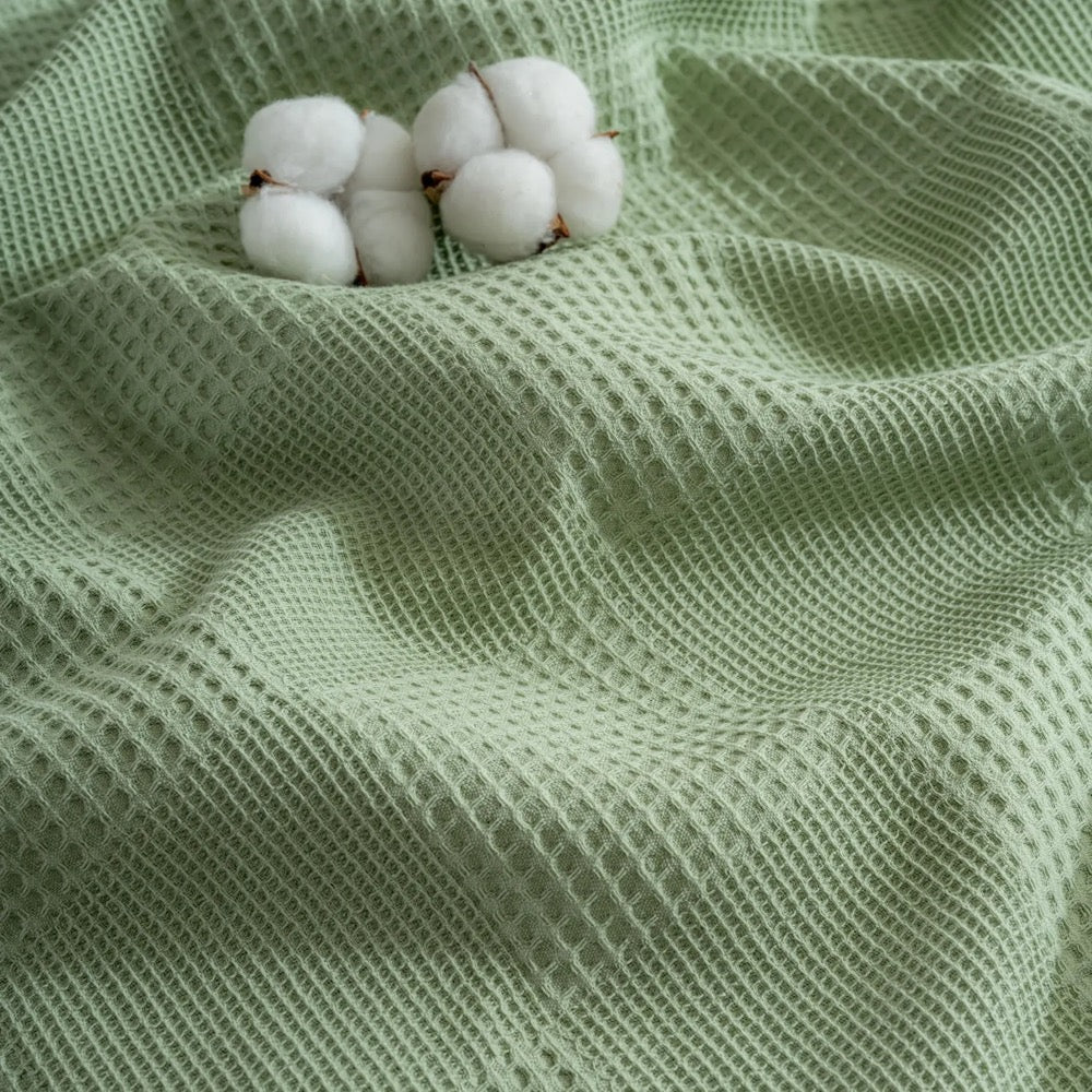 Waffle Weave Blanket Mint Green Thin, Lightweight, Airy, All-Season Throw Blankets for Bed or Cocuh